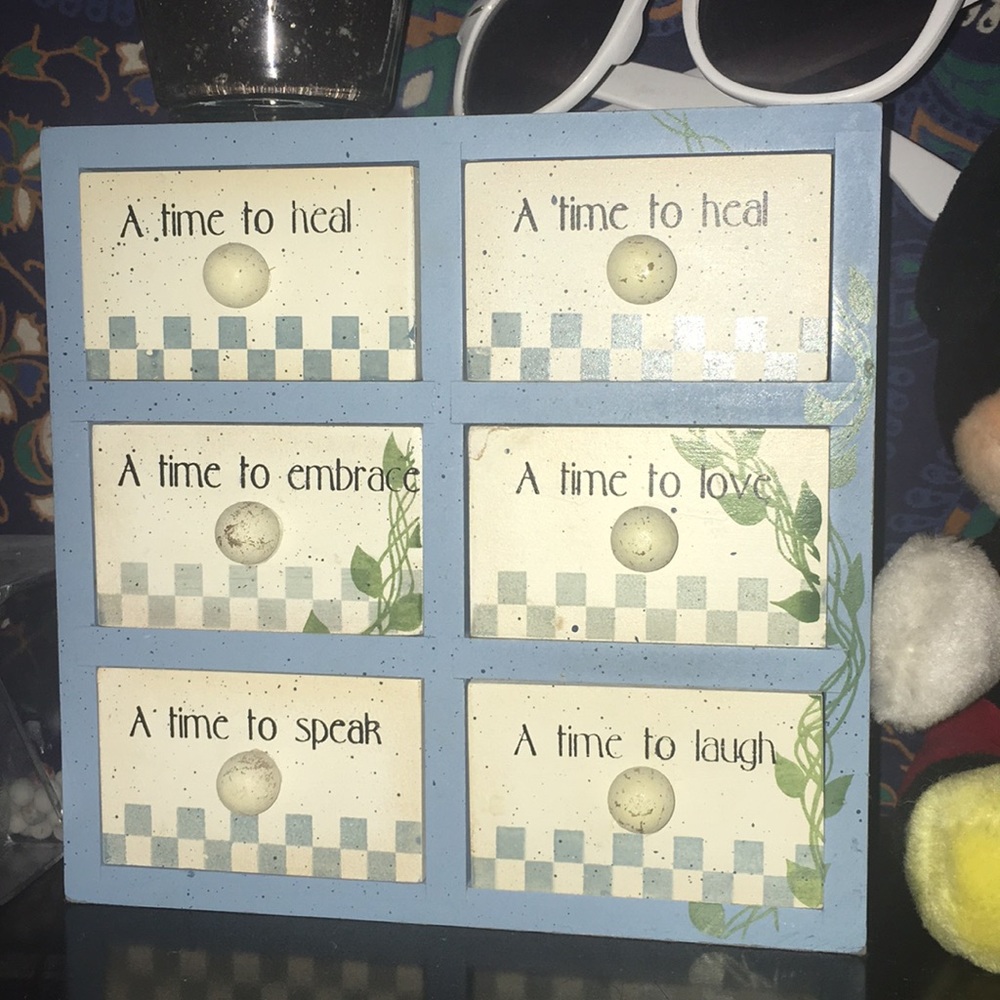 Jewelry holder